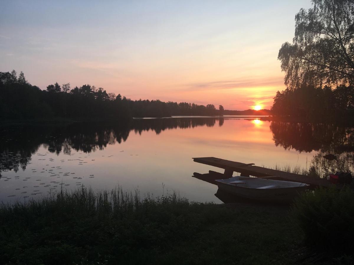Naturskoent Boende Vid Sjoe Skånes Fagerhult Zewnętrze zdjęcie
